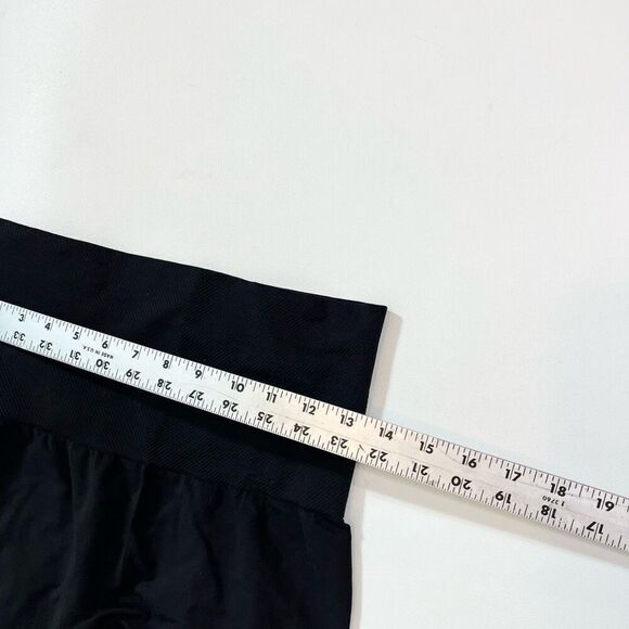 Spanx Assets Blakely Leggings Womens Large Black Seamless Slimming Shaping - Picture 5 of 8